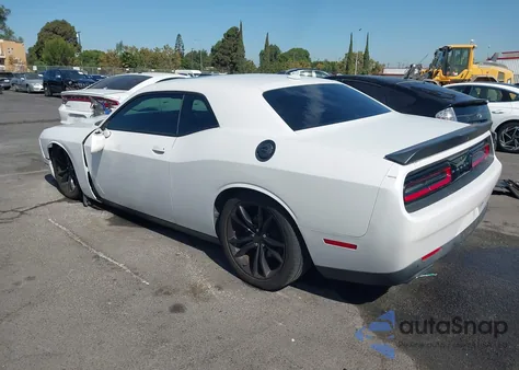 2016 Dodge Challenger Sxt Plus из США, поврежденный, VIN 2C3CDZAG9GH221611